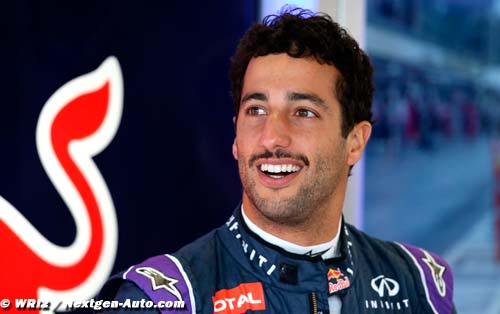 Ricciardo : Le V6 Renault évolué (...)