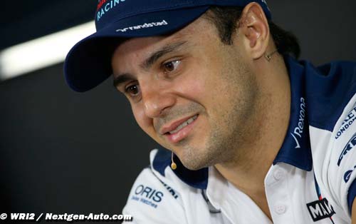 Massa hopes for Mercedes engine (…)