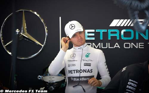 Stewart espère que Rosberg posera (…)