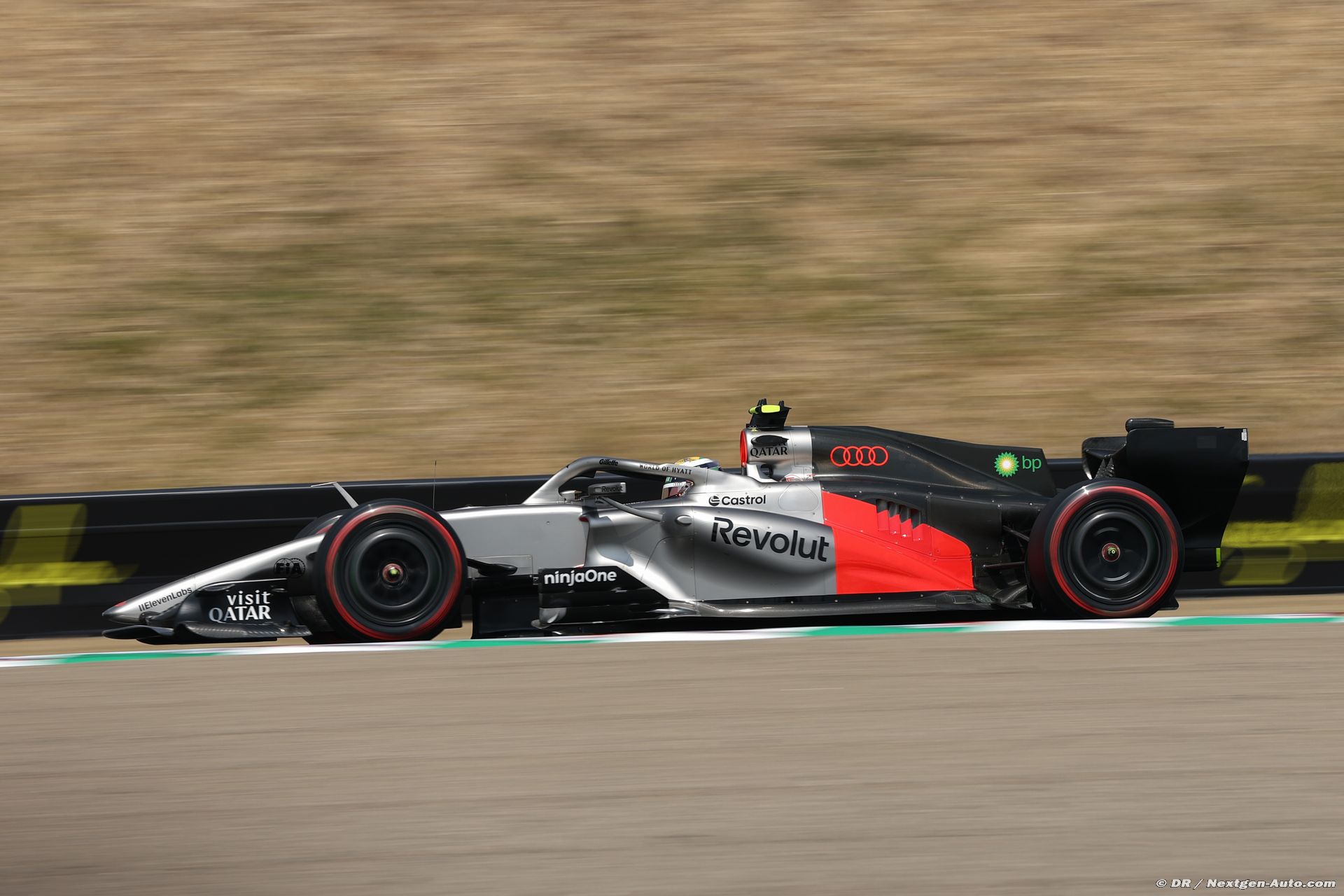 audi2_25_.jpg