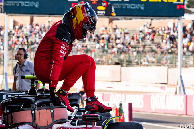 Father says Sainz still in Ferrari (…)