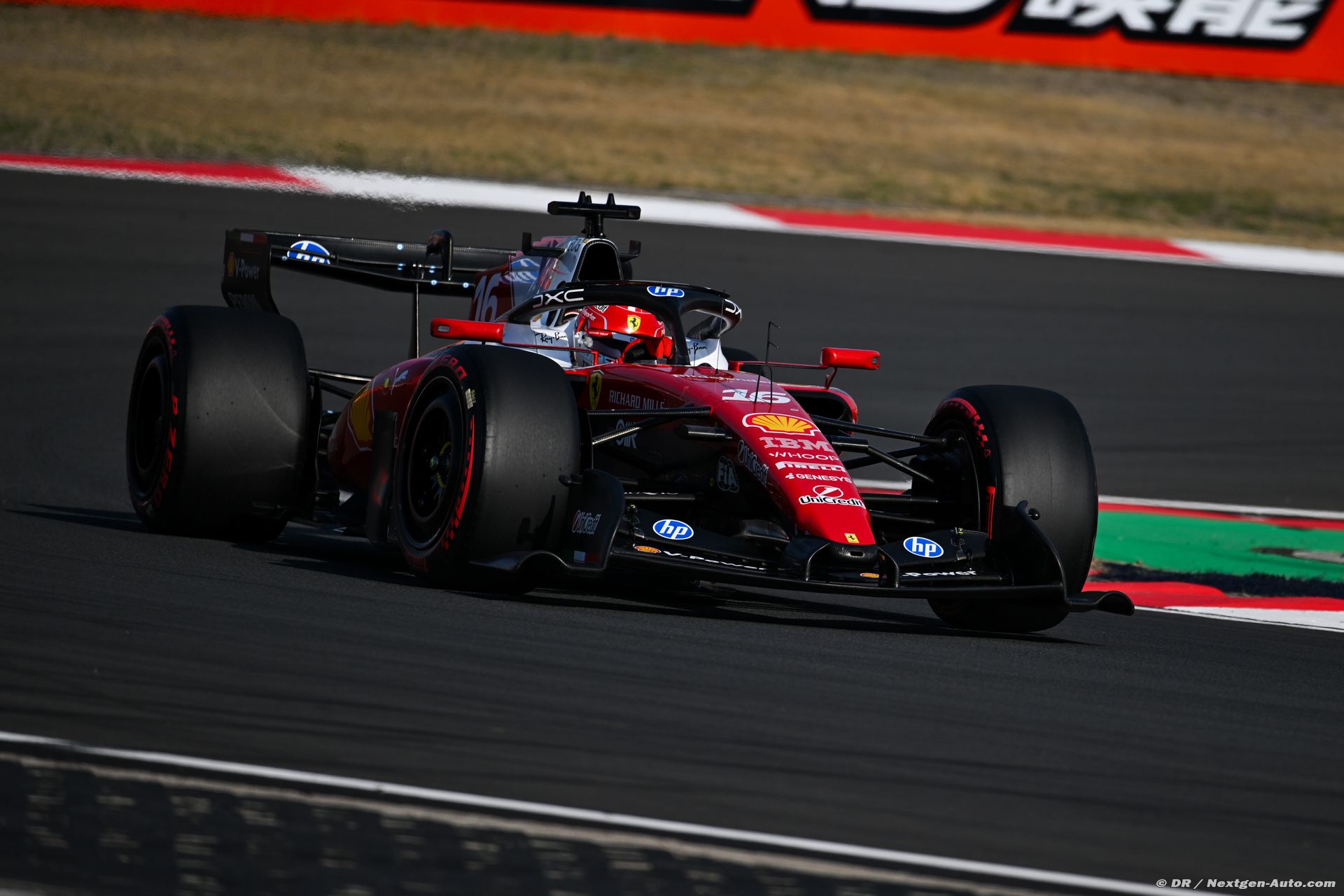 ferrari2_13_-13.jpg