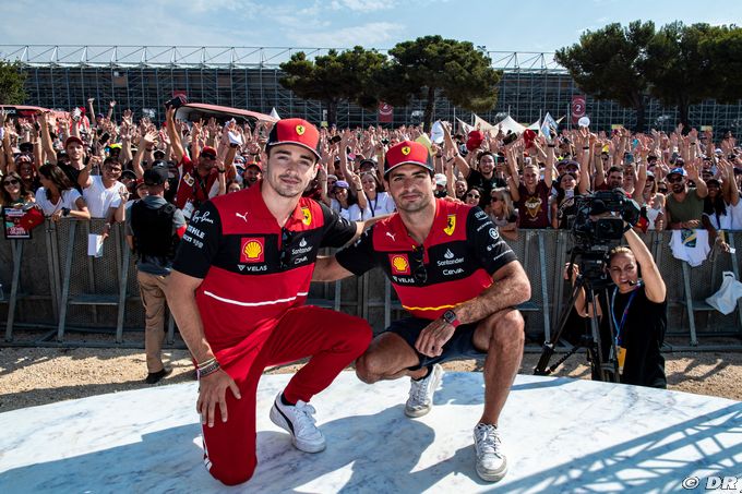 Sainz serait un 'meilleur leader' pour Ferrari que Leclerc d'après Hill thumbnail