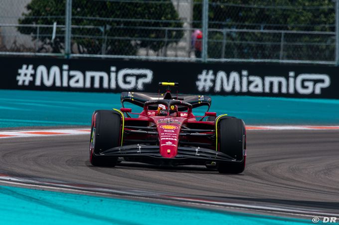 Sainz : Leclerc m'a poussé à (…)