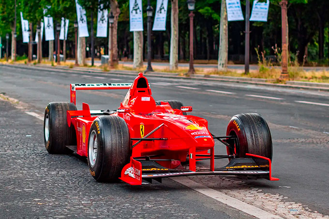 La Ferrari pilotée par Michael (…)