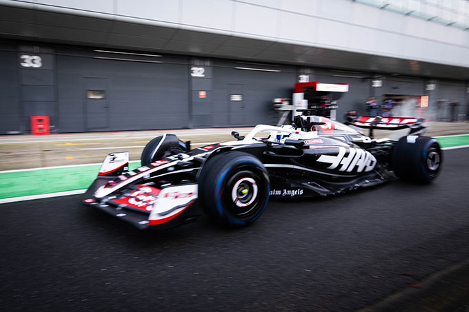Haas F1 boucle ses 200 kilomètres (…)