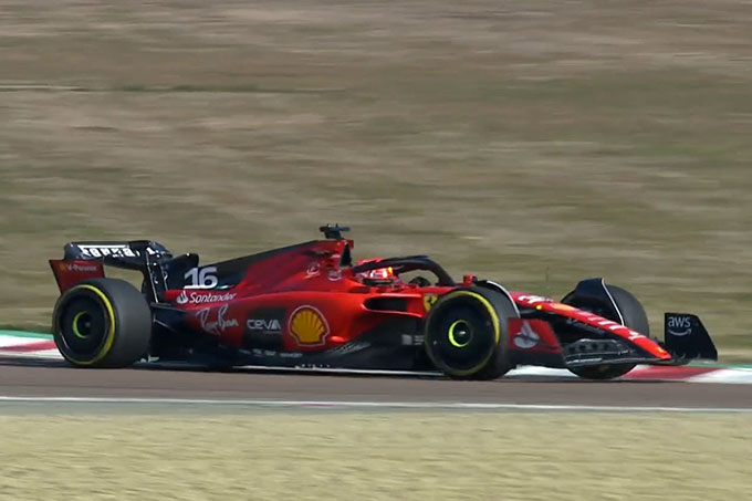 Leclerc : Les nouveaux Pirelli sont (…)