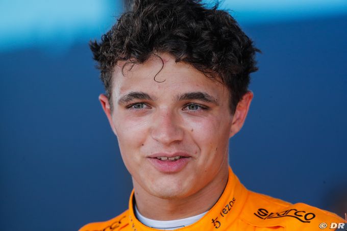 Contrairement à Verstappen, Norris (…)