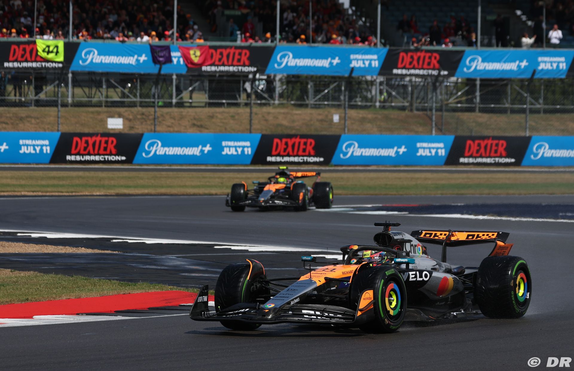 mclaren3_211_.jpg