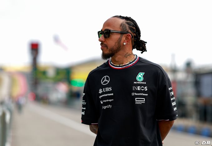 Mercedes denies Hamilton to sit out (…)