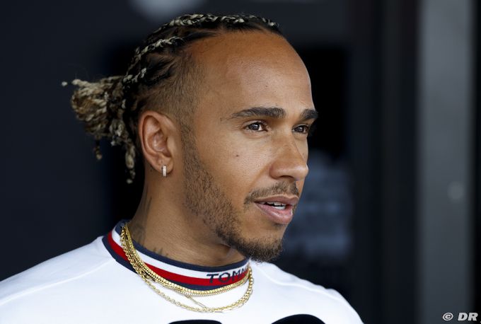 Hamilton 'travaille dur' avec Domenicali pour que la F1 revienne en Afrique thumbnail