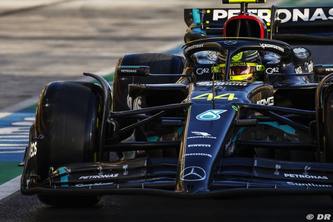 Hamilton pointe du doigt la FIA pour (…)
