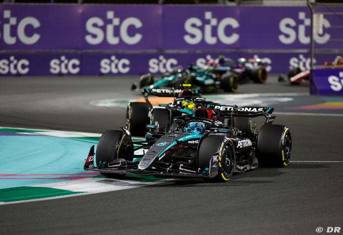 Three star drivers top Mercedes'