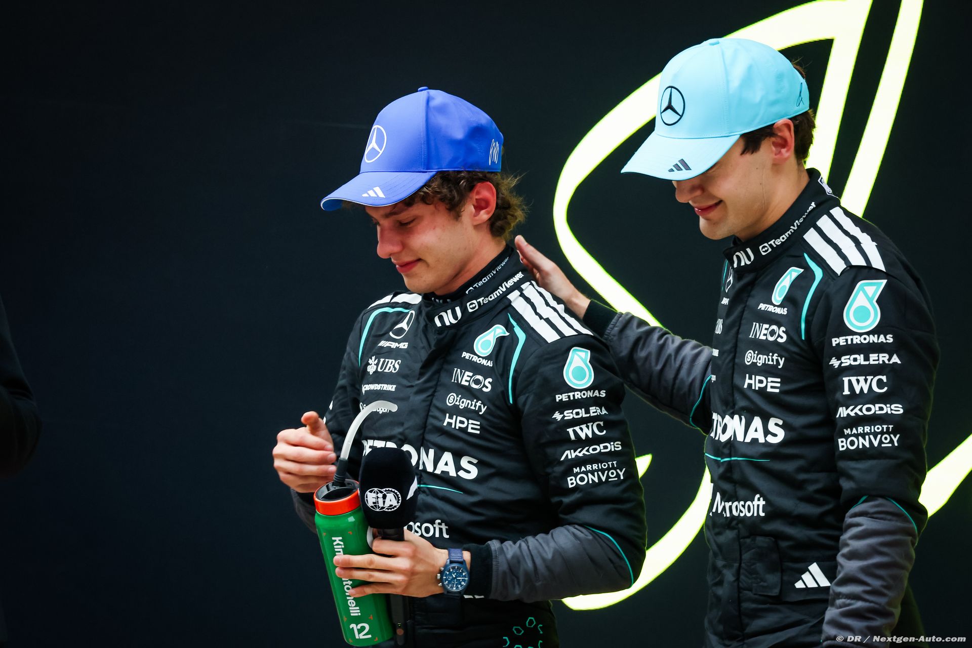 mercedes3_29_-4.jpg