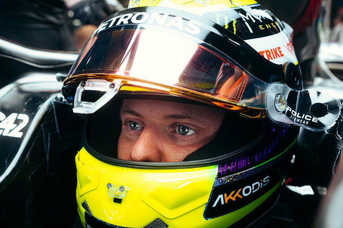 Schumacher 'ready' to (…)