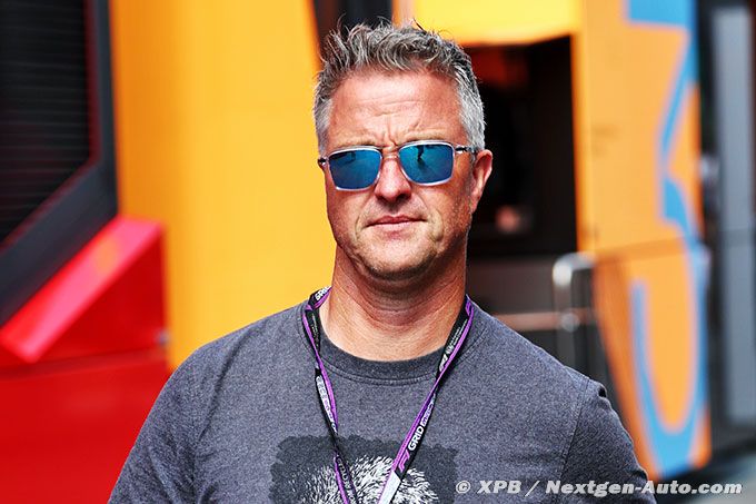 Ralf Schumacher tacle Steiner sur la (…)