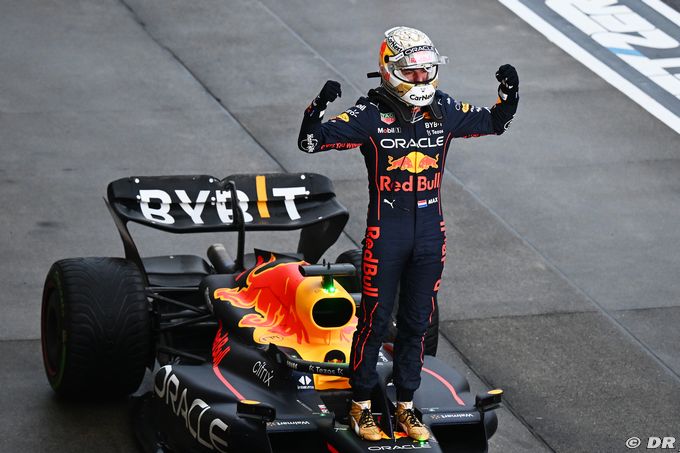 Verstappen ne pense pas encore à (…)