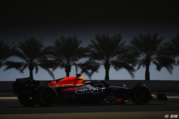 Red Bull qualifie la RB19 de F1 (…)