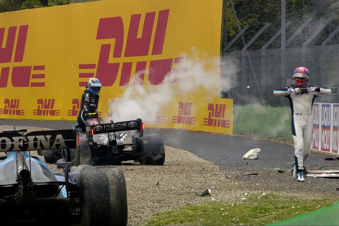 Comment le crash avec Bottas à Imola (…)