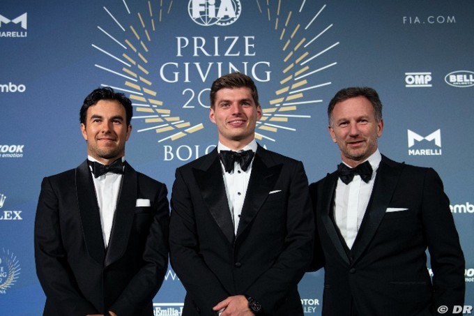 La FIA ne donnera pas le trophée (...)