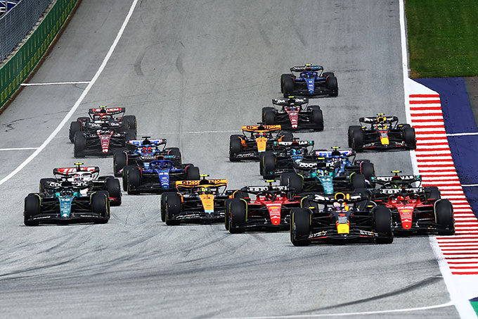 Verstappen gagne le Grand Prix (…)