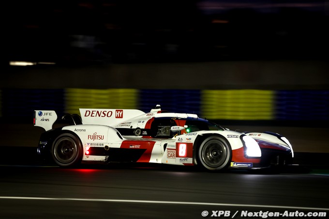24h du Mans, H+11 : Toyota joue la (…)