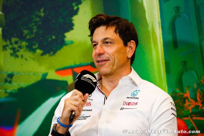 Wolff : Mercedes F1 compte sur la (…)