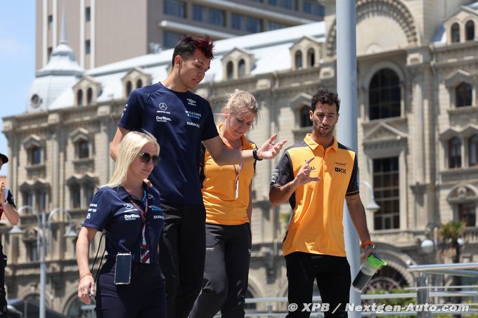 Albon : Si Ricciardo n'a pas de (…)