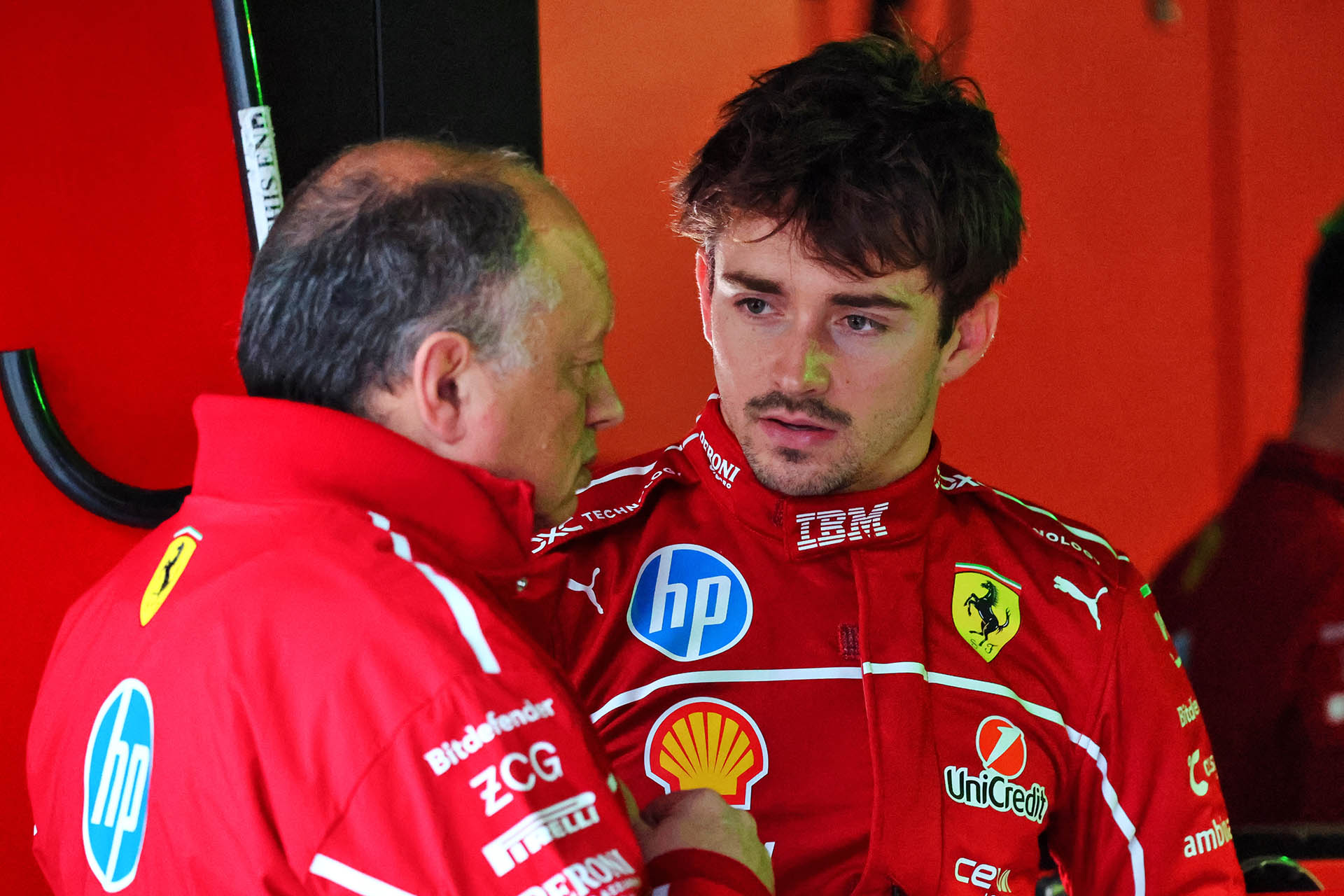 Leclerc et Vasseur s'accordent sur un progrès urgent à faire chez Ferrari, pas de focus sur 2027 encore