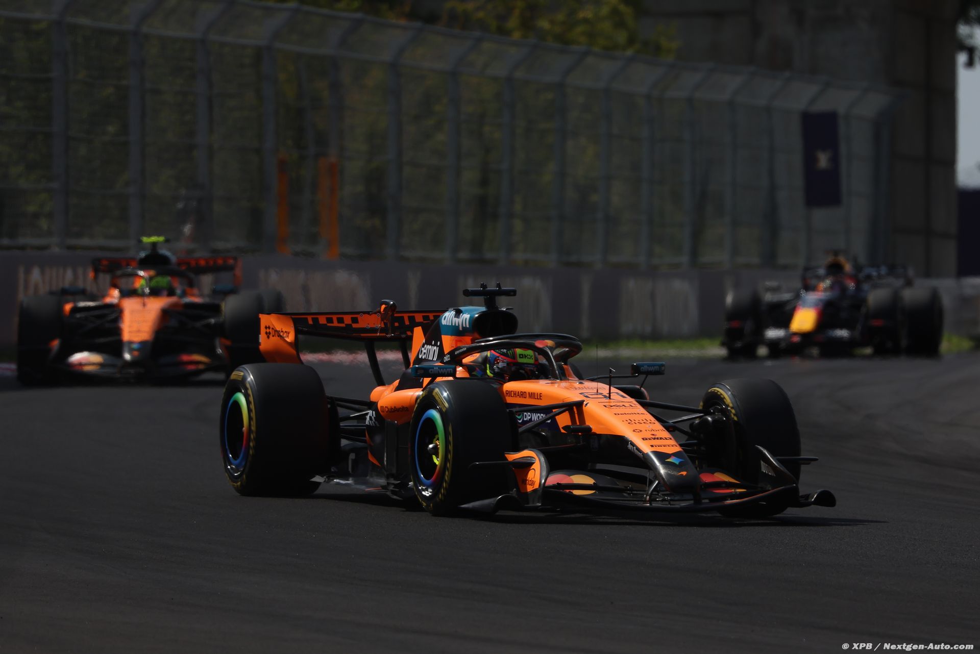 Mercedes F1 's'attendait' aux progrès de McLaren et aux faibles écarts en tête