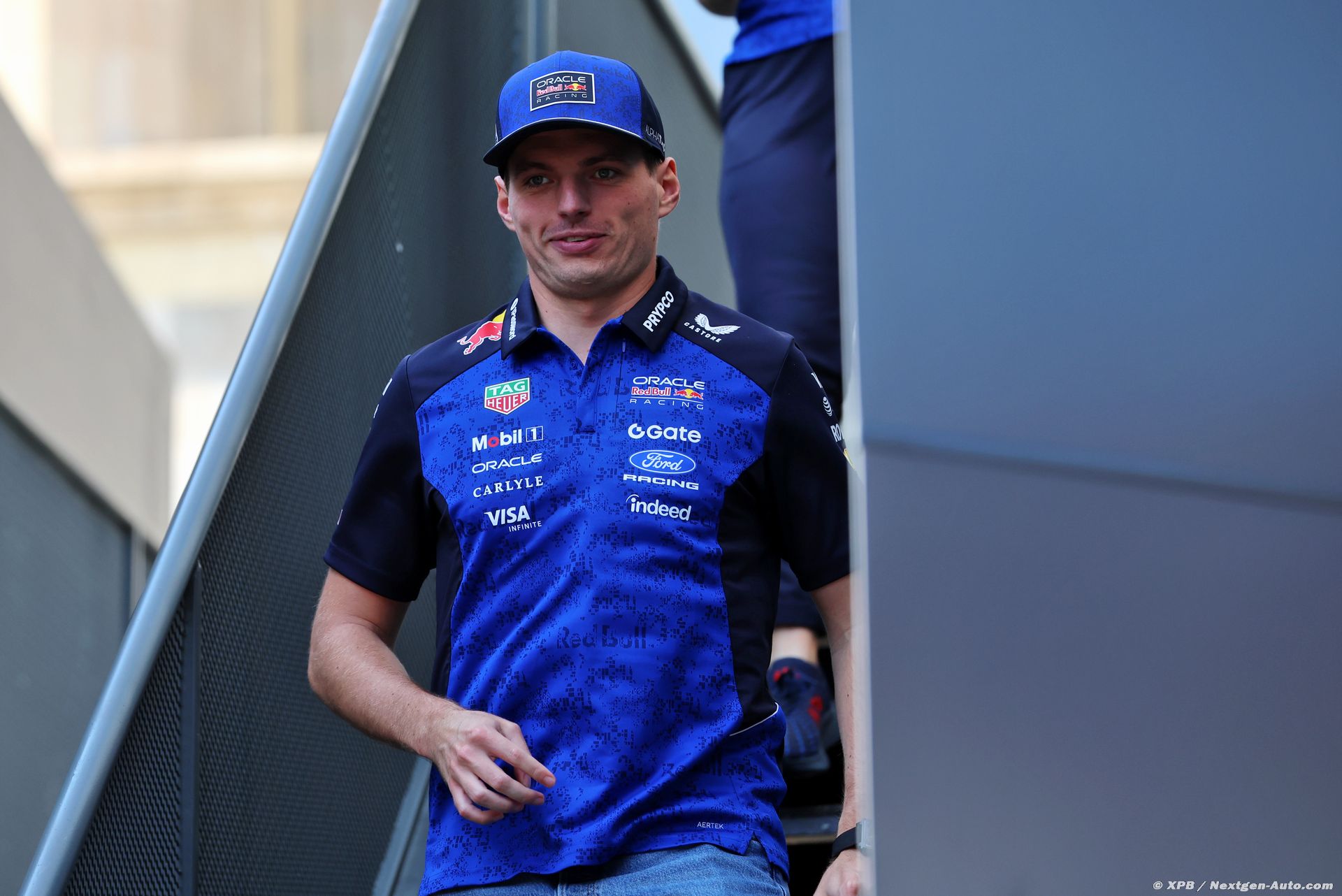Verstappen veut toujours 'arracher une victoire' et compte sur une RB22 'plus stable'