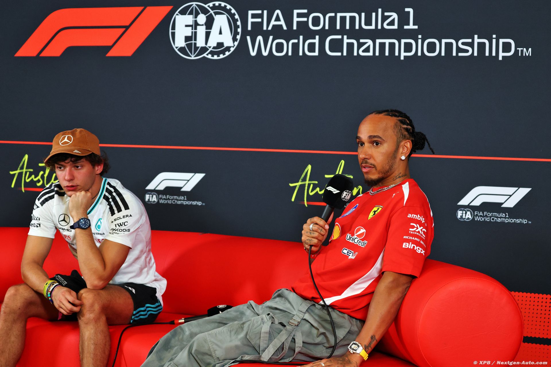Hamilton ne tarit pas d'éloges sur son remplaçant : 'Kimi mérite d'être champion'