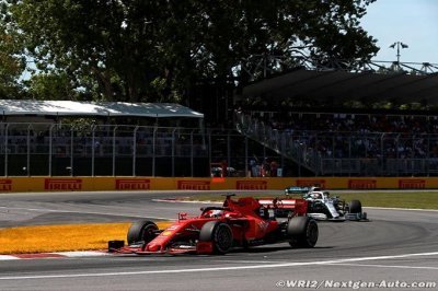 Vettel a essayé de creuser un écart de 5 secondes, mais a dû économiser de l’essence