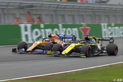 Double arrivée dans les points pour Renault F1 à Silverstone