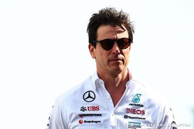 Wolff&nbsp;: J’adorerais avoir Verstappen chez Mercedes F1