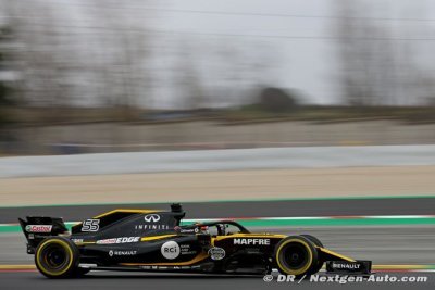 Sainz prédit un gain de deux secondes à Barcelone