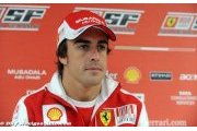 Alonso se donne 50% de chances d'être champion