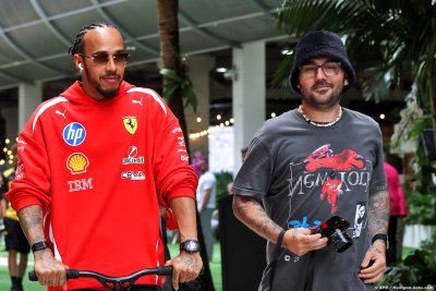 Hamilton satisfait de l’évolution interne chez Ferrari