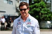 Wolff tacle la FIA : 'Nous voulons des émotions et des moments crus'