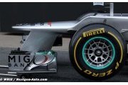 Mercedes teste son W-duct à Barcelone