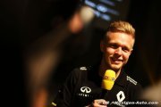 Magnussen critique les restrictions sur les messages radio