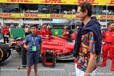 Elkann&nbsp;: Ferrari est ’prudente’ avant de recruter Newey