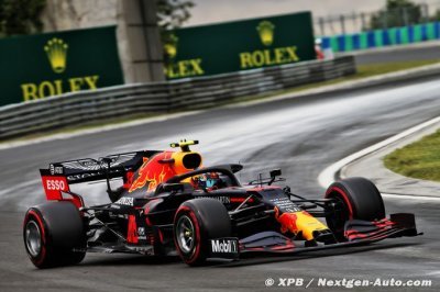 Albon frustré, Russell le défend et s’interroge sur Red Bull