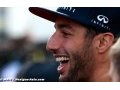 Ricciardo signs with former Beckham manager
