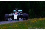 Hamilton en pole en Autriche