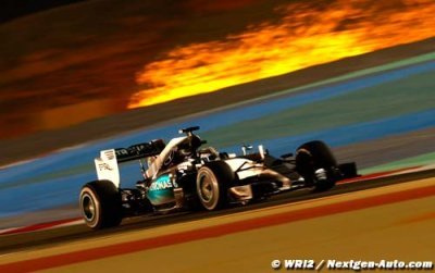 Hamilton souffle la pole à... Vettel&nbsp;!