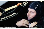 Official: Grosjean stays on with Lotus for 2015