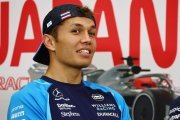 Albon avoue avoir été 'trop gentil' chez Red Bull