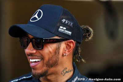 Un an après, Hamilton revient avec humour sur Abu Dhabi 2021