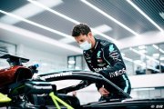 Finalement, Grosjean ne pourra pas piloter la Mercedes W10 devant son public
